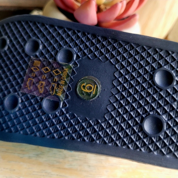 Funky Monkey Rabbit Slides - Picture 11 of 12